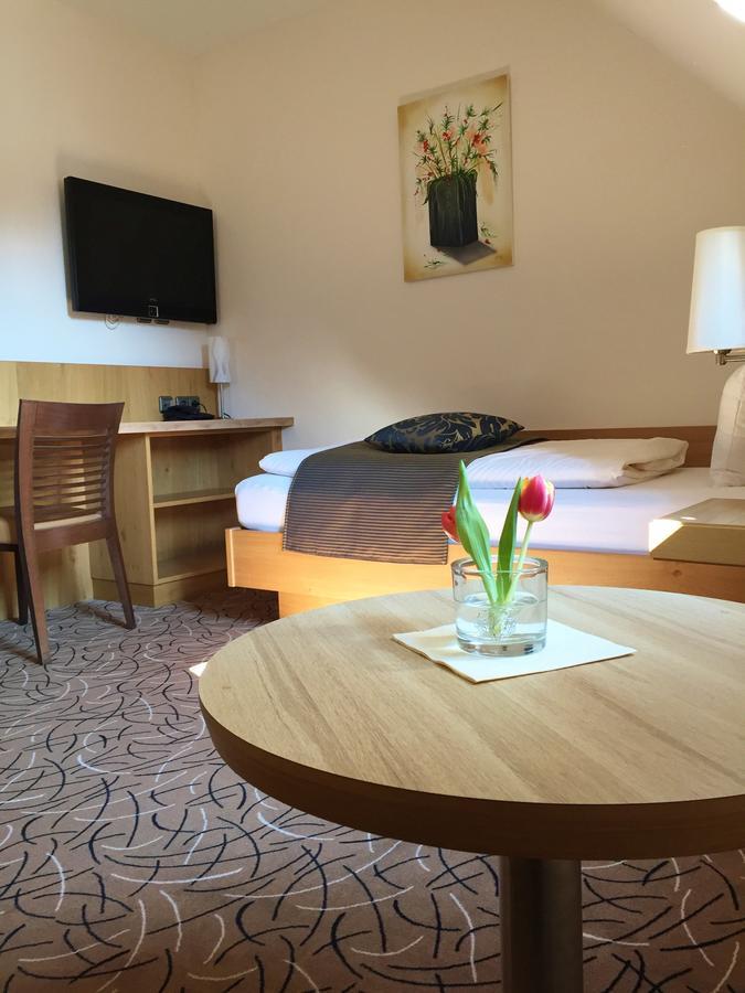 Hotel Glutschaufel Eschenbach in der Oberpfalz Eksteriør bilde